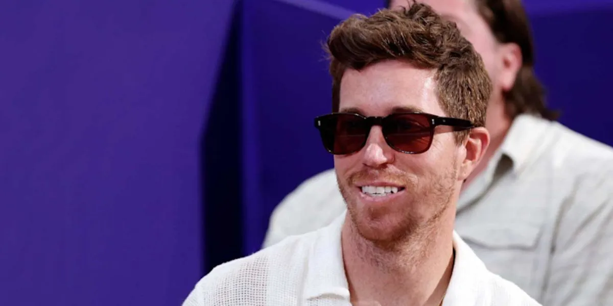 Oakley Holbrook XL OO9417 35 Prizm - As Seen On Shaun White & Mario Casas