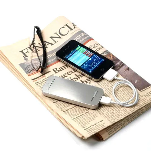 Powertraveller Powermonkey Discovery   apple mtail