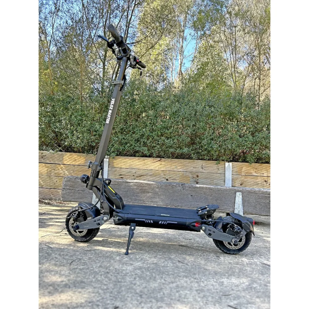Veloz G2 Master Electric Scooter 2400W 60KM/HR 18Ah ALL TERRAIN 6 Months Free Service
